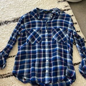 sanctuary Boyfriend shirt.  blue and white size S